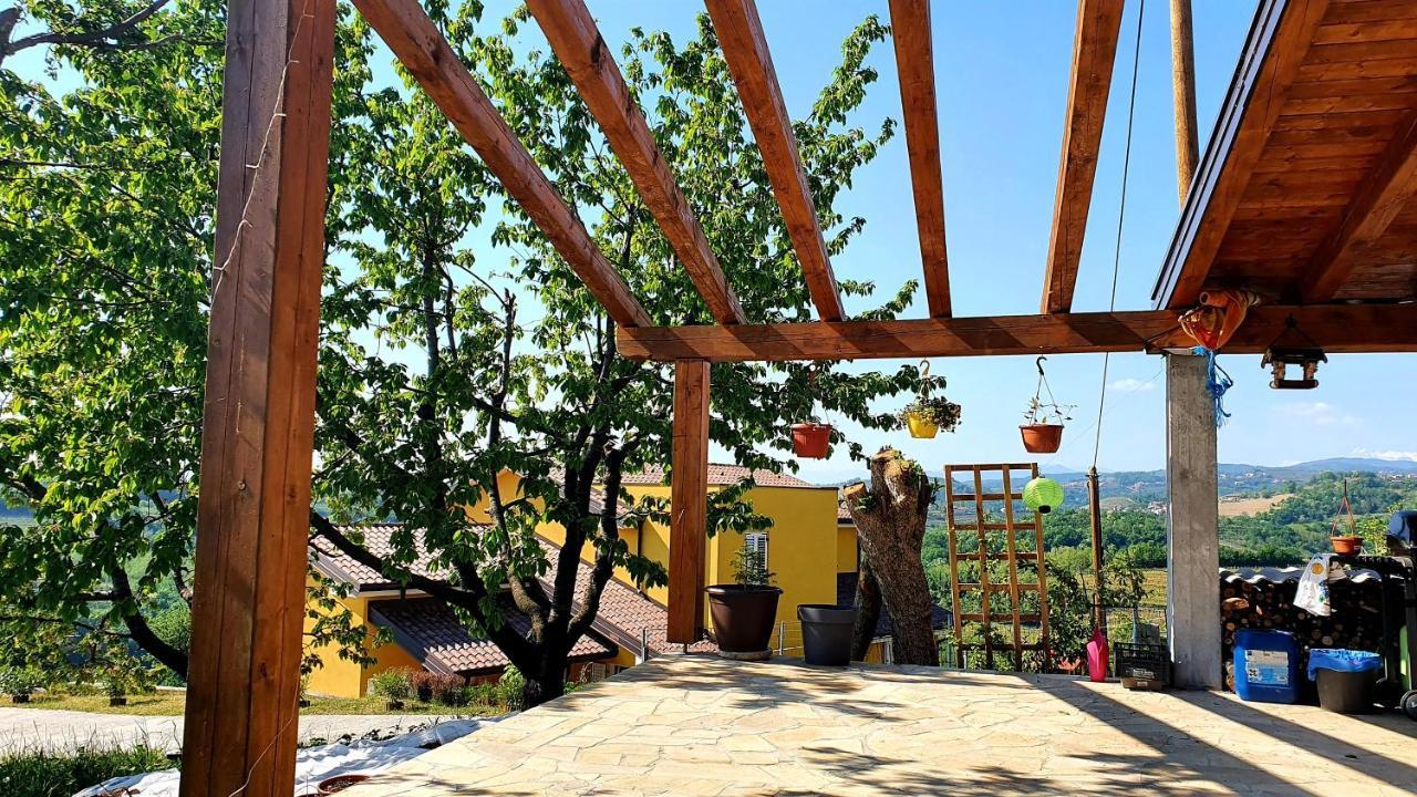 Ferienwohnung Entire House In The Heart Of Kozana Dobrovo Exterior foto